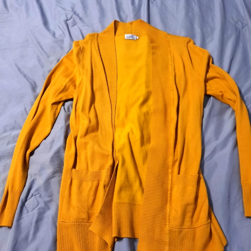 Medium mustard cardigan